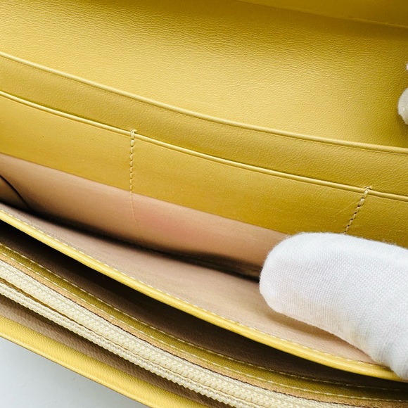 Givenchy Ostrich Skin Wallet rare - Picture 12 of 16